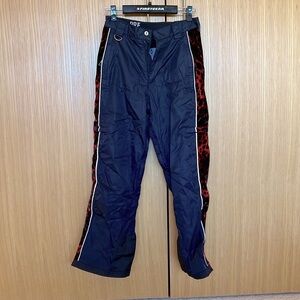 Predator ski/snowboard pants XS